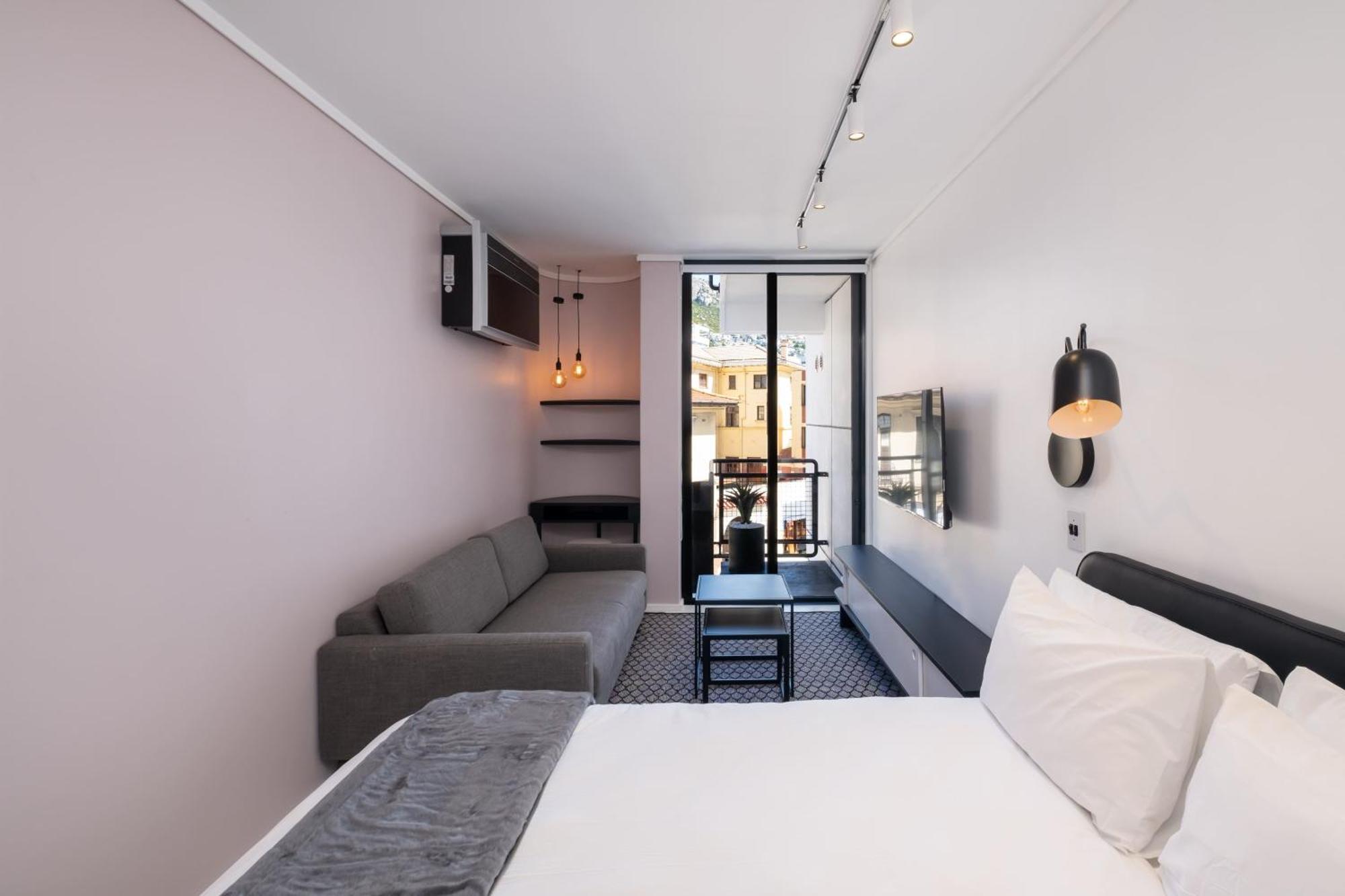 The Flamingo Private Apartments By Perch Stays Kapstaden Exteriör bild